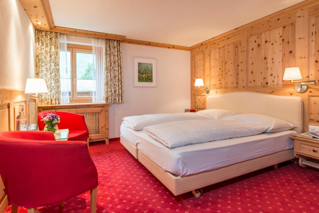 Chesa Randolina Hotel 3*