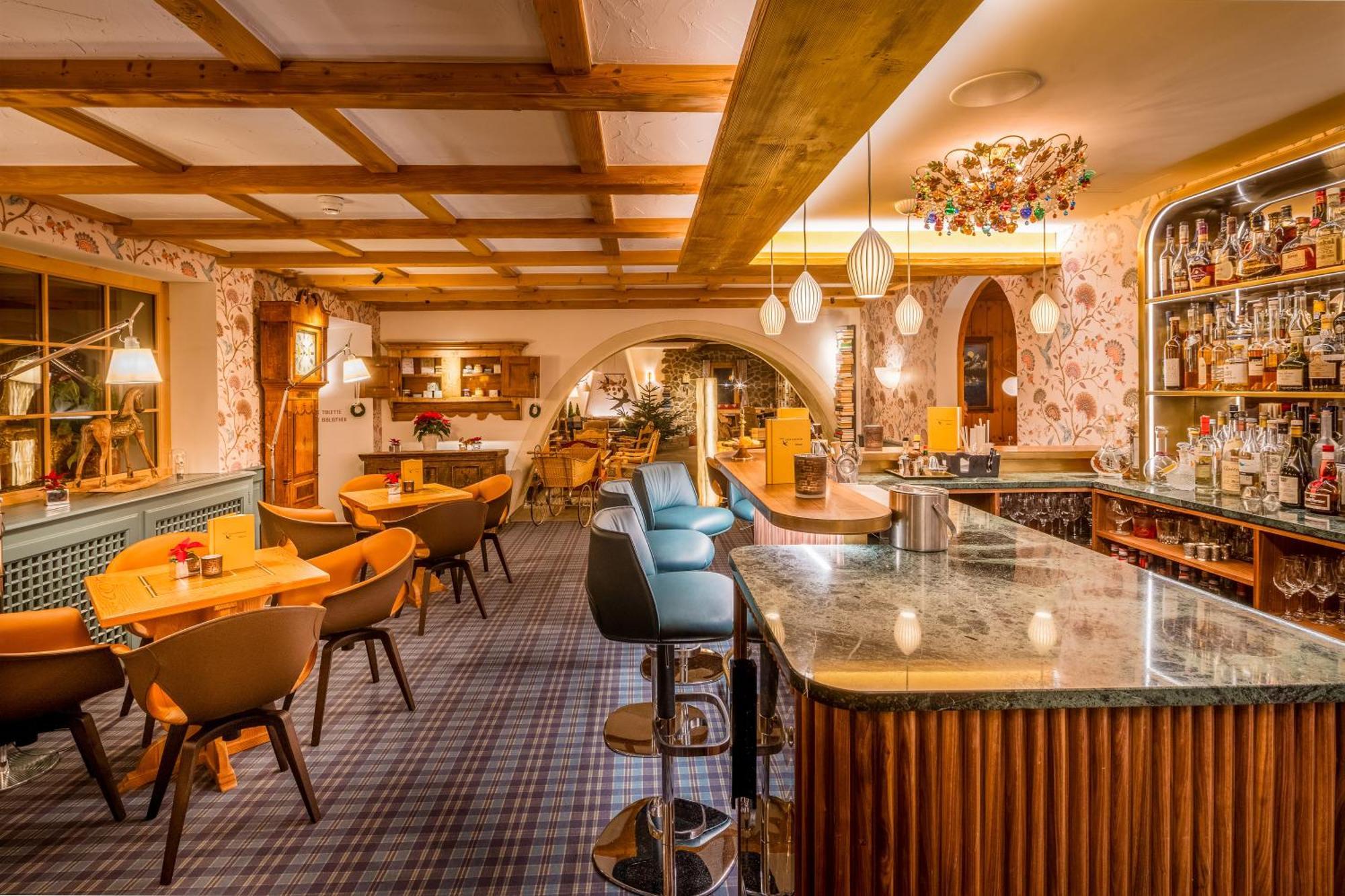 Hotel Chesa Randolina 3*